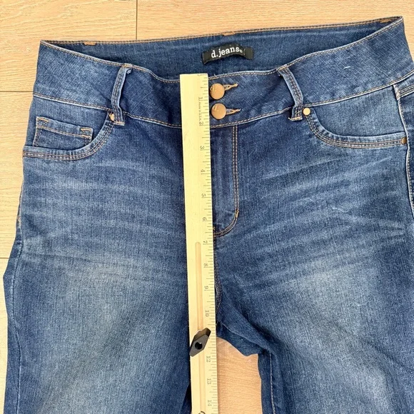 d. jeans Dark Wash Skinny Ankle Mid Rise Jeans Double Button Size 12 - Picture 7 of 8